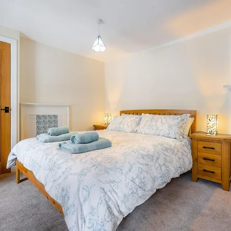 Corner House * Hawkshead