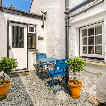 Corner House * Hawkshead